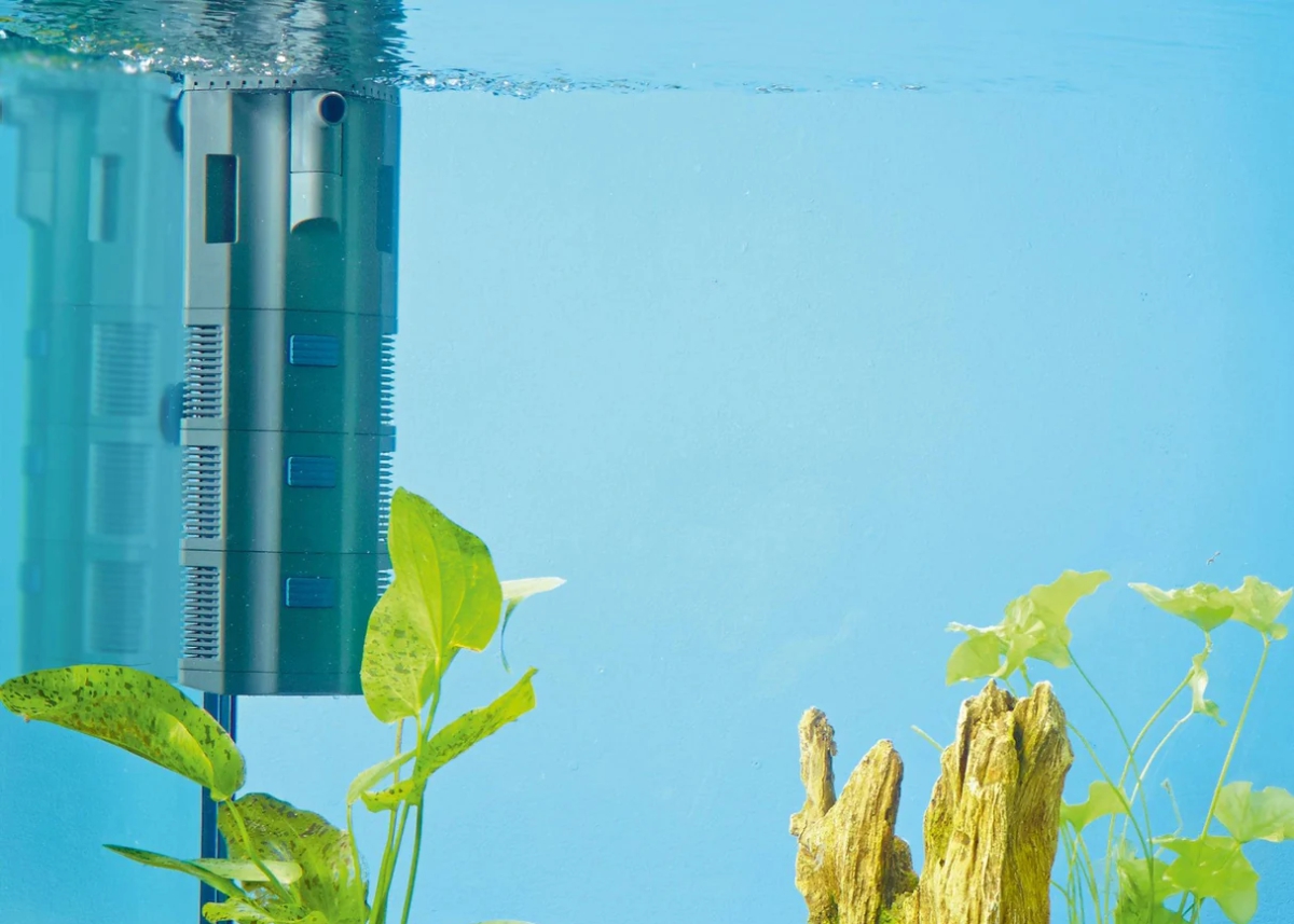 sisasuodatin veden alla kuva