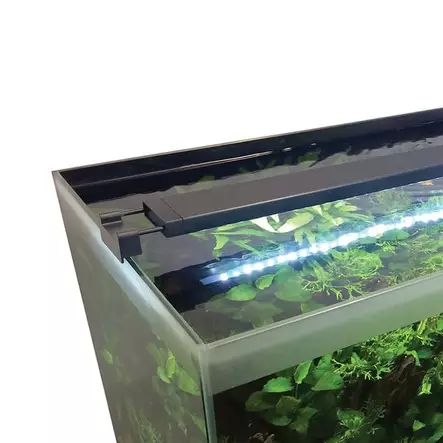 Fluval Plant 3.0 Led 46w 91-122cm - Akvaarion päälle tulevat valaisimet - 120.8334 - 2